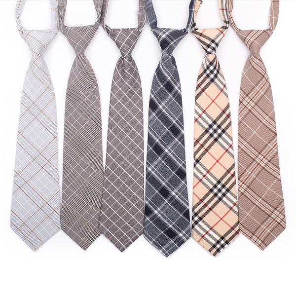 2020 designer new fashion men 7cm ties houndstooth plaid neckties casual student formal suit tie with gift box, Black;gray
2020 designer new fashion men 7cm ties houndstooth plaid neckties casual student formal suit tie with gift box, Black;gray