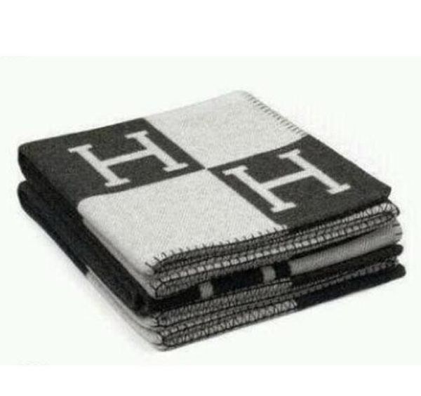 shawl knitted portable warm 2020 scarf soft throw plaid wool crochet towell sofa fleece h cashmere letter blanket bed cape gurld wrhome
shawl knitted portable warm 2020 scarf soft throw plaid wool crochet towell sofa fleece h cashmere letter blanket bed cape gurld wrhome