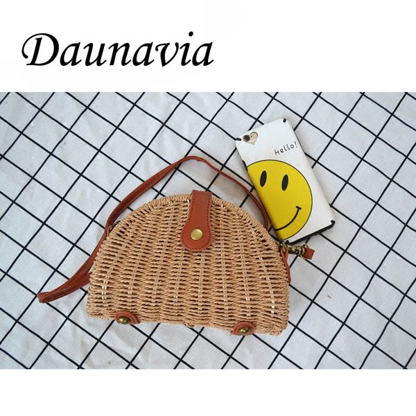 daunavia марка соломы мешок полукруг сумка женская мини-ротанг ежедневно вязаных лето пляж роскошные сумки
daunavia марка соломы мешок полукруг сумка женская мини-ротанг ежедневно вязаных лето пляж роскошные сумки
