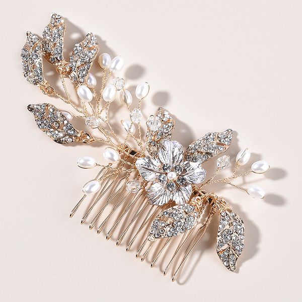 selling alloy leaves crystal set handmade hair comb wedding brides, Golden;silver
selling alloy leaves crystal set handmade hair comb wedding brides, Golden;silver