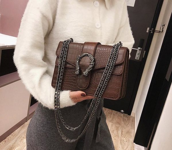 female quality bag 2020 handbags and ladies for brand new pu leather women high crossbody bags designer messenger shoulder002 wlicj, Red;black
female quality bag 2020 handbags and ladies for brand new pu leather women high crossbody bags designer messenger shoulder002 wlicj, Red;black