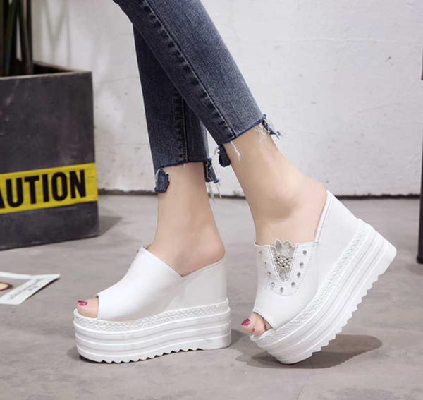 2020 summer women's slippers fish mouth sandals wedge super high heels 13cm fashion wild thick bottom muffin bottom sandals tide, Black
2020 summer women's slippers fish mouth sandals wedge super high heels 13cm fashion wild thick bottom muffin bottom sandals tide, Black