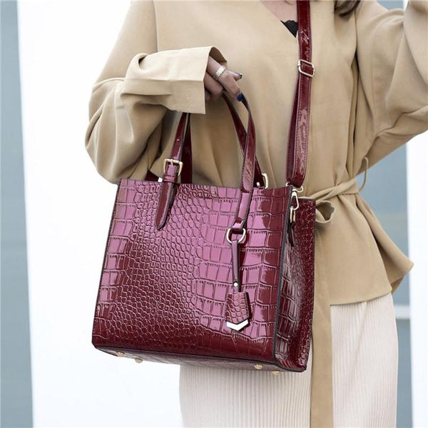 pu leather bbags fashion women wild bag messenger shoulder bag phone wallet bags luxury design for lady red/black 2020 daily use
pu leather bbags fashion women wild bag messenger shoulder bag phone wallet bags luxury design for lady red/black 2020 daily use