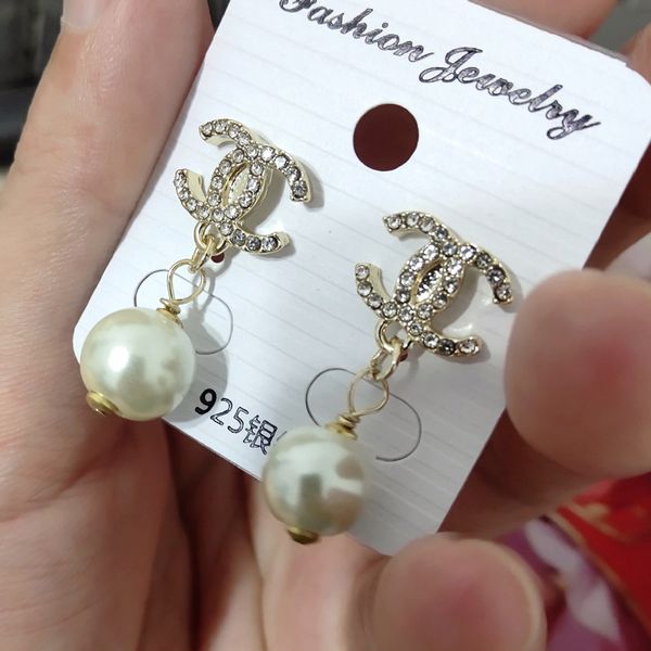 new famous brand jewelry fashion stainless steel luxury gold silver rose gold plated heart c stud earrings for women wholesale, Golden;silver
new famous brand jewelry fashion stainless steel luxury gold silver rose gold plated heart c stud earrings for women wholesale, Golden;silver