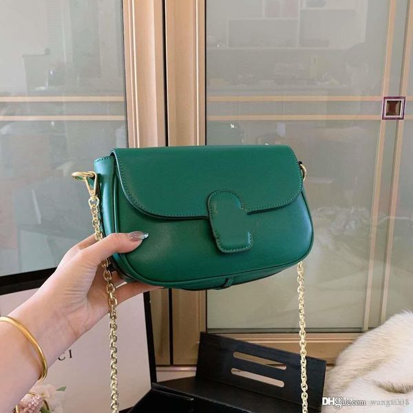 designer design new style fashion super good-looking all-around travel essential women's bag hanging bag
designer design new style fashion super good-looking all-around travel essential women's bag hanging bag