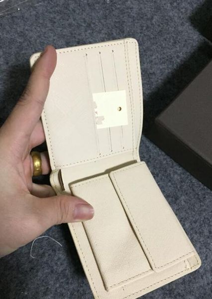 export new style mens brand leather leather purse wallet short cross wallets for men box, Slivery;black
export new style mens brand leather leather purse wallet short cross wallets for men box, Slivery;black