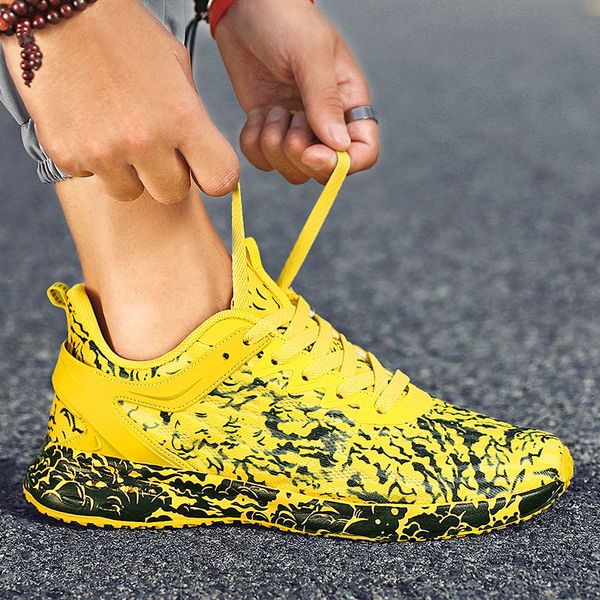 breathable lace-up rubber flat shoes sports and leisure trend couple shoes men's casual tenis masculino zapatillas hombre, Black
breathable lace-up rubber flat shoes sports and leisure trend couple shoes men's casual tenis masculino zapatillas hombre, Black