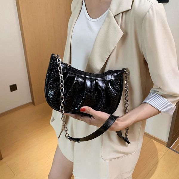 retro casual women totes shoulder bags female leather solid color chain handbag fashion exquisite shopping bag
retro casual women totes shoulder bags female leather solid color chain handbag fashion exquisite shopping bag