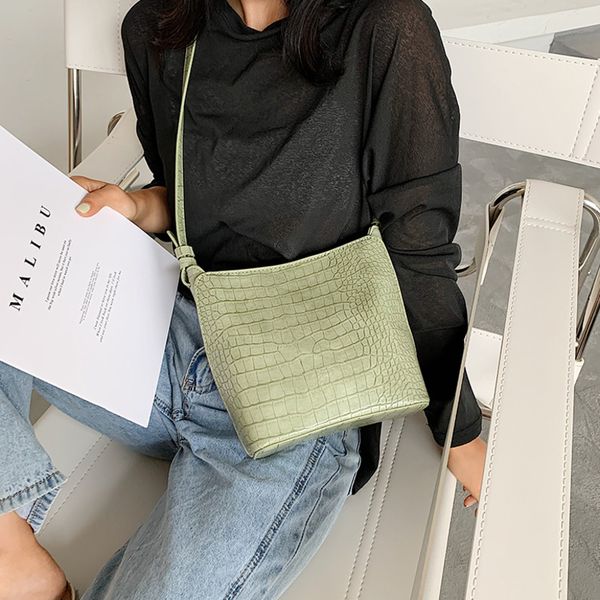 fashion simple leather crossbody bags for women 2020 solid color shoulder messenger bag lady chain travel small quality handbags
fashion simple leather crossbody bags for women 2020 solid color shoulder messenger bag lady chain travel small quality handbags