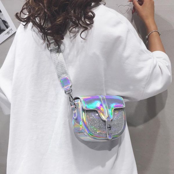 2020 new fashion chain shoulder messenger bag female wild laser saddle bag summer casual women purse and handbags sac a main
2020 new fashion chain shoulder messenger bag female wild laser saddle bag summer casual women purse and handbags sac a main