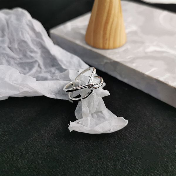 корейский 925 sterling silver cross двойной плетеный кольцо выдолбленные и универсальный, простой и компактный дизайн изысканный ins моды от, Golden;silver
корейский 925 sterling silver cross двойной плетеный кольцо выдолбленные и универсальный, простой и компактный дизайн изысканный ins моды от, Golden;silver