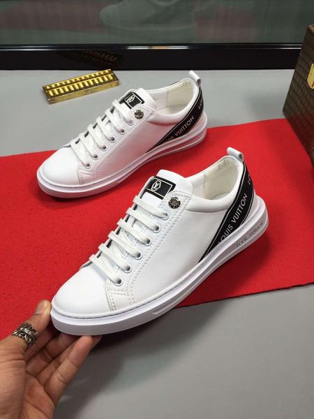 2021w spring and summer fashion casual men 's shoes ,trend low -shoes ,thick -soled comfortable sports shoes ,original box packagi, Black
2021w spring and summer fashion casual men 's shoes ,trend low -shoes ,thick -soled comfortable sports shoes ,original box packagi, Black