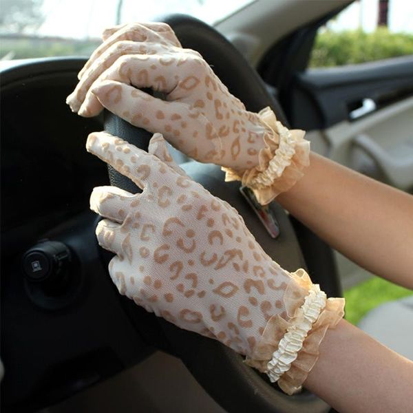 1pairs new fashion leopard women lace sunscreen uv-proof driving gloves ladies mesh short thin gloves, Blue;gray
1pairs new fashion leopard women lace sunscreen uv-proof driving gloves ladies mesh short thin gloves, Blue;gray