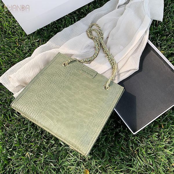 new 2020 crossbody lady handbag shoulder girl famale fashion pu leather women classic messenger bag for women
new 2020 crossbody lady handbag shoulder girl famale fashion pu leather women classic messenger bag for women