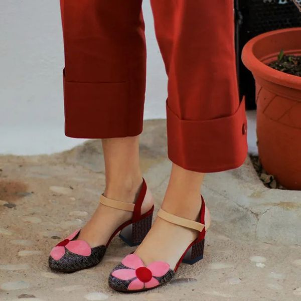 summer women sandals band vintage square toe high heels buckle strap high heel sandals women v-neck shoes, Black
summer women sandals band vintage square toe high heels buckle strap high heel sandals women v-neck shoes, Black