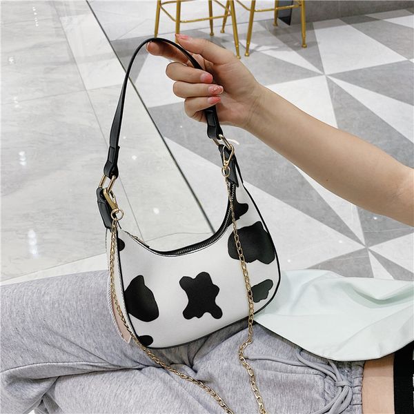 2020 new fashion retro mini cow pattern underarm chain moon bag shoulder saddle portable messenger bag handbag tote
2020 new fashion retro mini cow pattern underarm chain moon bag shoulder saddle portable messenger bag handbag tote