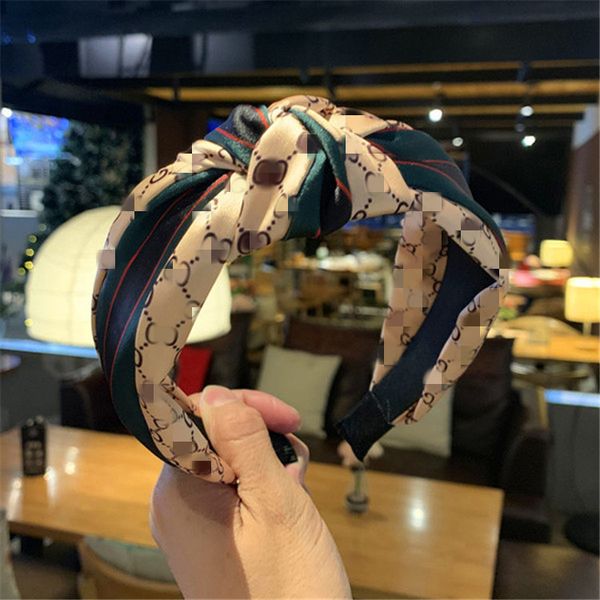 red and green striped headband retro korean web celebrity hair accessories wide side hair card silk stitching western style headband, Silver
red and green striped headband retro korean web celebrity hair accessories wide side hair card silk stitching western style headband, Silver