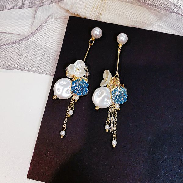 japan and south korea pearl tassel earrings women's fashion versatile network red with blue shell earrings wholesale jewelry, Golden
japan and south korea pearl tassel earrings women's fashion versatile network red with blue shell earrings wholesale jewelry, Golden
