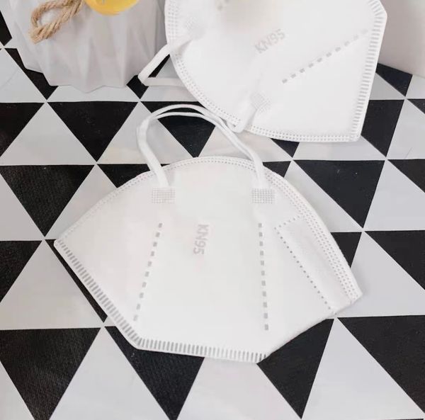 Kn95 masks can be delivered free of charge at an affordable price. It is safe and odorless, and improves breathing comfort.
Kn95 masks can be delivered free of charge at an affordable price. It is safe and odorless, and improves breathing comfort.