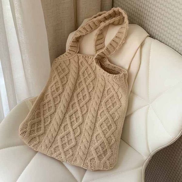 new comfortable tote bag woven knitted woolen bag handbags fashionable simple ladies shoulder crochet women bucket bags
new comfortable tote bag woven knitted woolen bag handbags fashionable simple ladies shoulder crochet women bucket bags