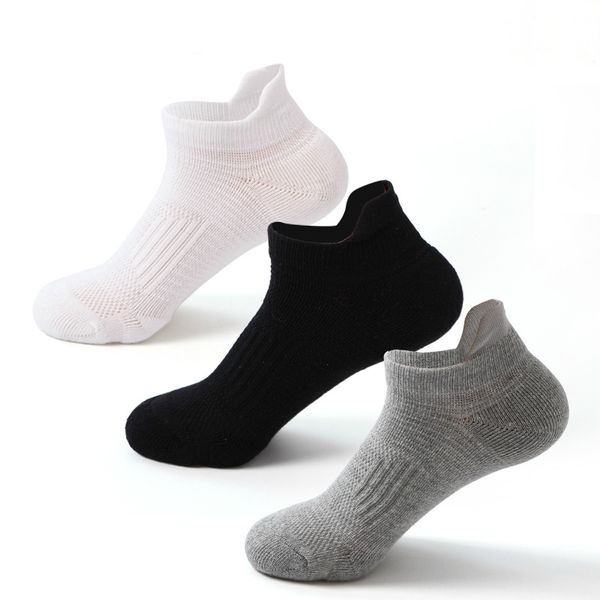 solid mesh men socks invisible ankle socks men summer breathable thickening boat size eur 39-44 towel bottom, Black
solid mesh men socks invisible ankle socks men summer breathable thickening boat size eur 39-44 towel bottom, Black