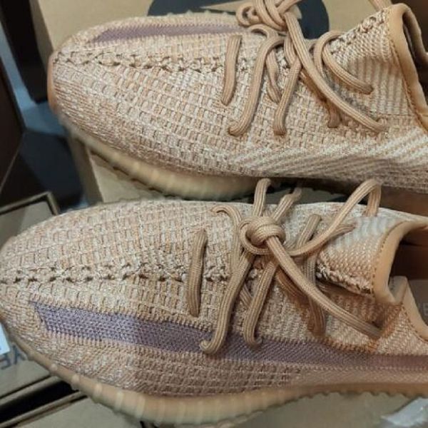 bubble wrapped wholesale sneakers men womens eliada trainers running shoes kanye west static butter white sesame sports zapatos
bubble wrapped wholesale sneakers men womens eliada trainers running shoes kanye west static butter white sesame sports zapatos