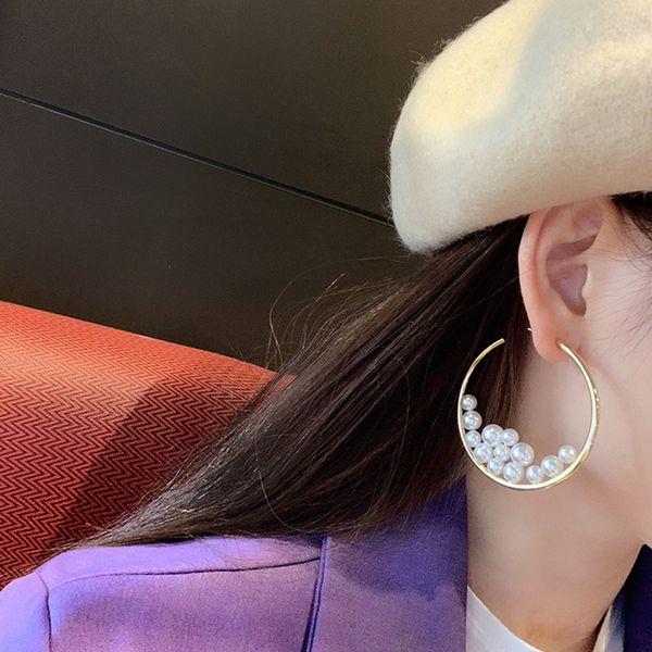 aensoa 2020 fashion pearl round big hoop earrings for women korean minimalist circle statement earring wedding party jewelry, Golden;silver
aensoa 2020 fashion pearl round big hoop earrings for women korean minimalist circle statement earring wedding party jewelry, Golden;silver