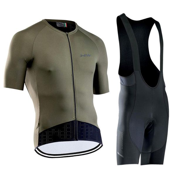 nw 2020 men summer cycling jersey set mtb bike cycling set short sleeve bib shorts suit racing bike clothing, Black;blue
nw 2020 men summer cycling jersey set mtb bike cycling set short sleeve bib shorts suit racing bike clothing, Black;blue