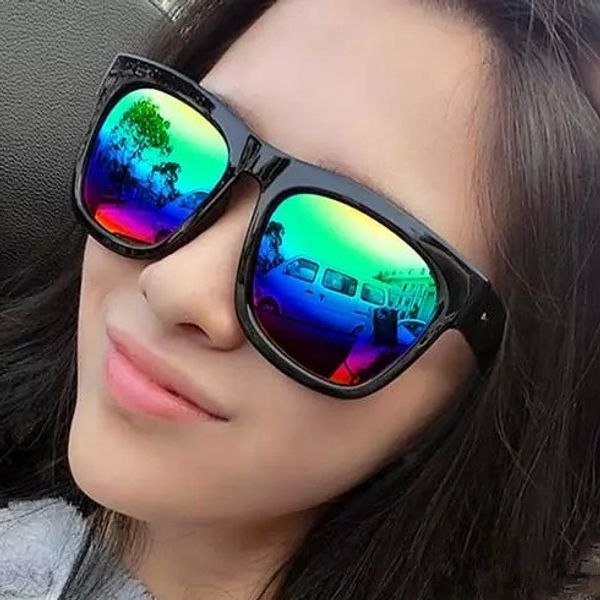 new polarized female fashion cool street d-shaped cat eye color film reflective aviation metal trend plane sunglasses, White;black
new polarized female fashion cool street d-shaped cat eye color film reflective aviation metal trend plane sunglasses, White;black