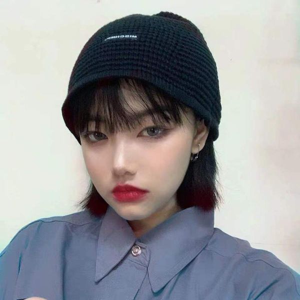 1 pcs hat fashion letter true casual beanies cap girl women warm knitted winter hat fashion solid hip-hop beanie cap, Blue;gray
1 pcs hat fashion letter true casual beanies cap girl women warm knitted winter hat fashion solid hip-hop beanie cap, Blue;gray