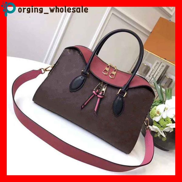 women handbags tote bag fashion bags ladies handbags bags purse shopper bags capacity ladies purse tote bagbackpack bag single shoulder bag 
women handbags tote bag fashion bags ladies handbags bags purse shopper bags capacity ladies purse tote bagbackpack bag single shoulder bag