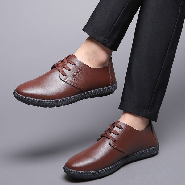 men leather casual shoes male oxford shoes man business dress classic style flats brown black lace up pointed toe shoe for men 
men leather casual shoes male oxford shoes man business dress classic style flats brown black lace up pointed toe shoe for men