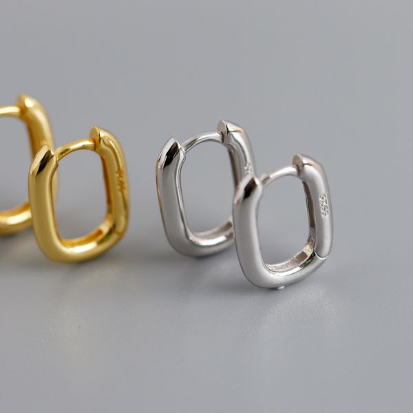 AprilGrass Brand Designer 100% 925 Sterling Silver Classic Geometric Square Stud Earrings for Women Fashion Designer Women Simple Earrings
AprilGrass Brand Designer 100% 925 Sterling Silver Classic Geometric Square Stud Earrings for Women Fashion Designer Women Simple Earrings