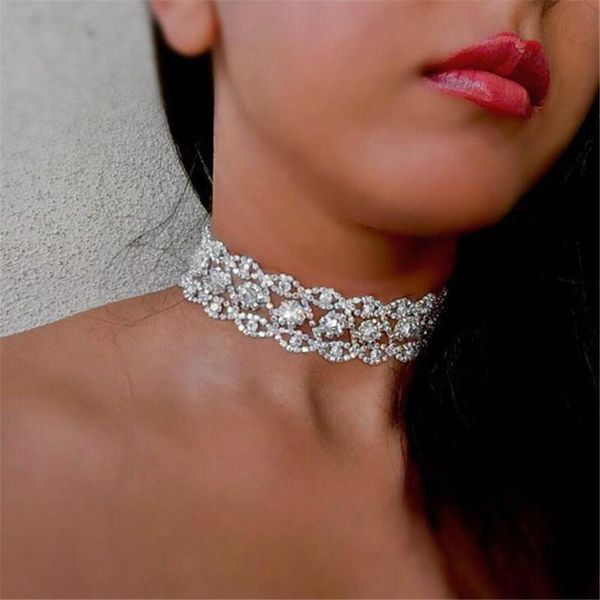 lady fashion shinning charm flower snake chain female workplace super flash collar clavicle necklace for women jewelry, Silver
lady fashion shinning charm flower snake chain female workplace super flash collar clavicle necklace for women jewelry, Silver
