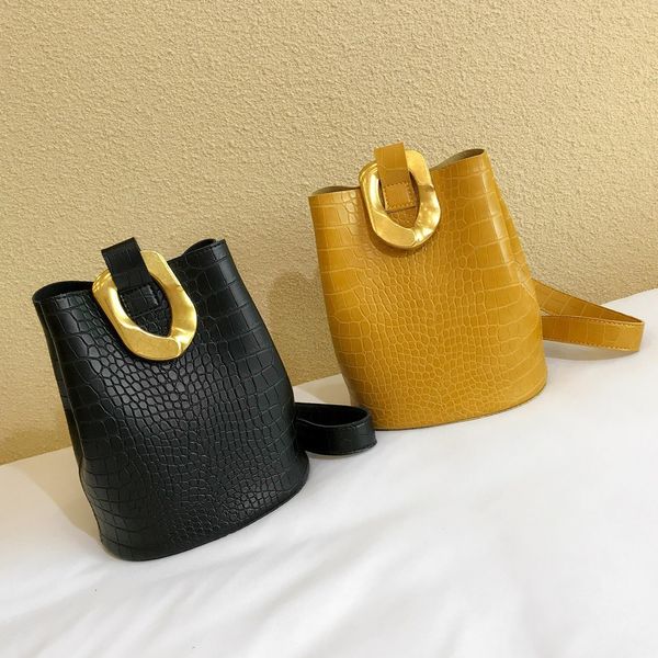women stone crocodile pattern shoulder bags plug lock bucket bag handbags women bags designer messenger bag sac femme #50
women stone crocodile pattern shoulder bags plug lock bucket bag handbags women bags designer messenger bag sac femme #50