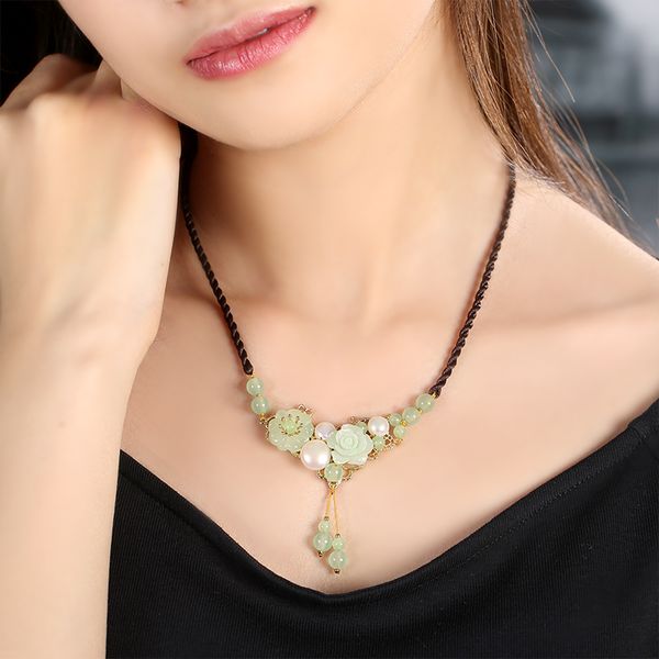 2020 new color jade pearl female necklace short style ethnic pendant fashion tassel clavicle chain accessories, Silver
2020 new color jade pearl female necklace short style ethnic pendant fashion tassel clavicle chain accessories, Silver