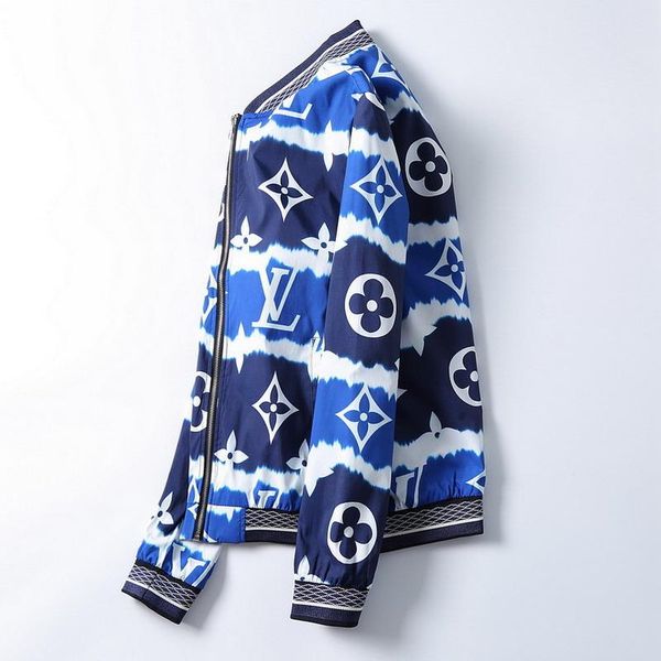 new 2020 mens designer jackets the tiger snake printed jacket multi-code seller windproof windbreaker coat, Black;brown
new 2020 mens designer jackets the tiger snake printed jacket multi-code seller windproof windbreaker coat, Black;brown