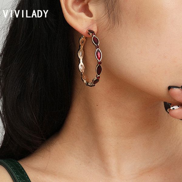 vivilady retro c shape round circle alloy women hoop earrings chic imitation red crystal accessories for female party jewelry, Golden;silver
vivilady retro c shape round circle alloy women hoop earrings chic imitation red crystal accessories for female party jewelry, Golden;silver