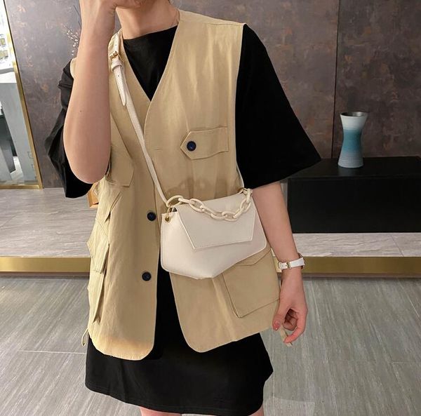 fashion women chain shoulder bags small crossbody bag handbags girl shopping bags high quality
fashion women chain shoulder bags small crossbody bag handbags girl shopping bags high quality