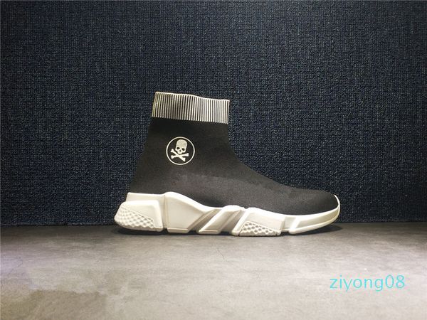2018 black red yundong leisure, men's and women's speed elastic knit speed casual shoes, size z08
2018 black red yundong leisure, men's and women's speed elastic knit speed casual shoes, size z08