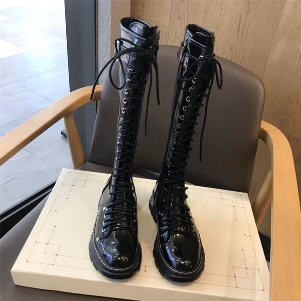 New women boots fashion autumn and winter thick-soled knee-length boots black lace retro Martin boots 35-40
New women boots fashion autumn and winter thick-soled knee-length boots black lace retro Martin boots 35-40
