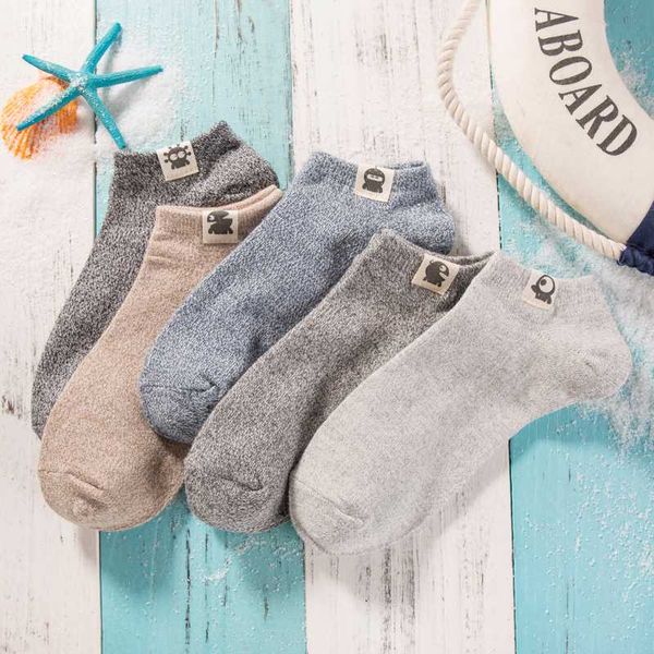summer men socks 5 pairs/lot cotton socks for men ankle casual breathable men's sock high quality, Black
summer men socks 5 pairs/lot cotton socks for men ankle casual breathable men's sock high quality, Black