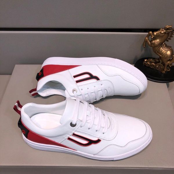 2021u summer new british fashion trend wild solid color travel men 's casual comfort shoes ,original box packaging 38 -44, Black
2021u summer new british fashion trend wild solid color travel men 's casual comfort shoes ,original box packaging 38 -44, Black