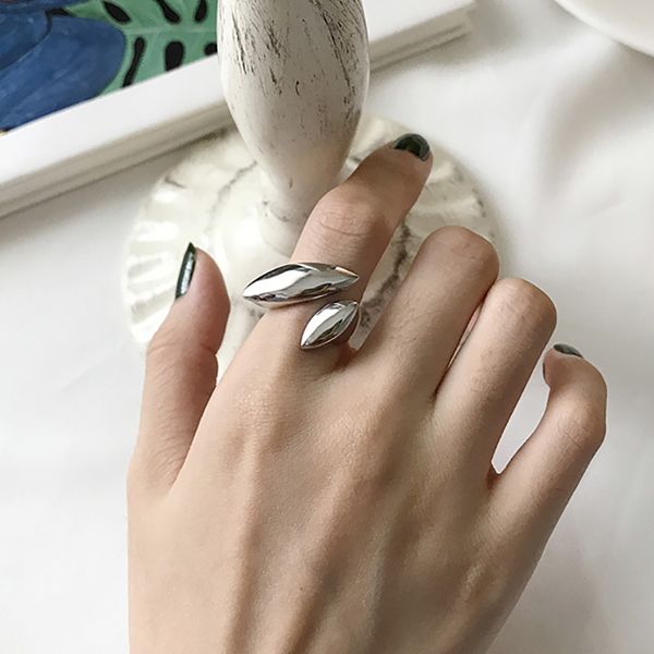 925 silver glossy simple open rings jewelry minimalism charm anel bohemia jewelry vintage boho bague femme anelli ring for women, Golden;silver
925 silver glossy simple open rings jewelry minimalism charm anel bohemia jewelry vintage boho bague femme anelli ring for women, Golden;silver