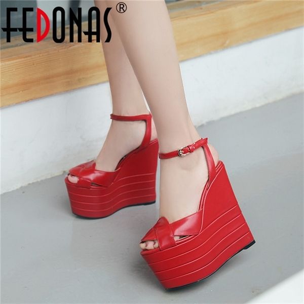 fedonas sweet summer new brand design peep toe platform women sandals pu leather buckle wedges party night club shoes woman 0925, Black
fedonas sweet summer new brand design peep toe platform women sandals pu leather buckle wedges party night club shoes woman 0925, Black