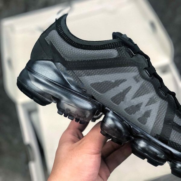 2020 тройной черный ar6631-004 черного черного размера schoenen 36-39 chuteiras де futebol мужских баскетбольных кроссовок обуви кроссовки, White;red
2020 тройной черный ar6631-004 черного черного размера schoenen 36-39 chuteiras де futebol мужских баскетбольных кроссовок обуви кроссовки, White;red