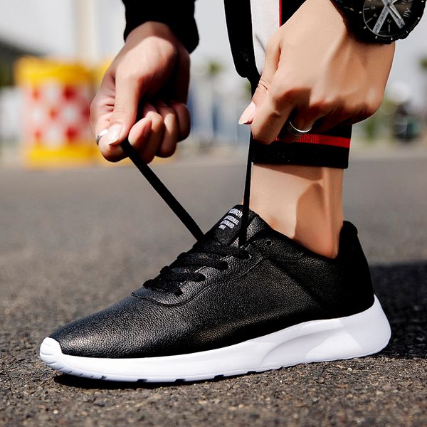 men running shoes comfortable sport shoes 2020 men leather lightweight walking sneakers autumn and winter zapatillas
men running shoes comfortable sport shoes 2020 men leather lightweight walking sneakers autumn and winter zapatillas
