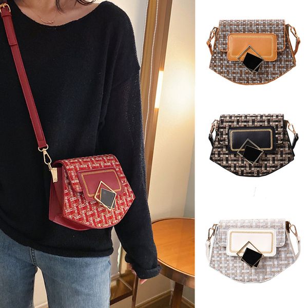 fashion pu leather crossbody bags for women 2020 small shoulder messenger bag female luxury chain handbags and purses
fashion pu leather crossbody bags for women 2020 small shoulder messenger bag female luxury chain handbags and purses