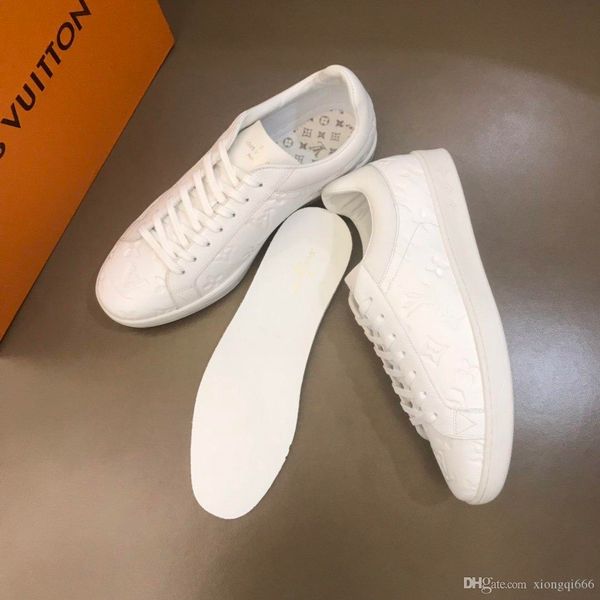 2020 new men's casual shoes, sneakers, fashion printed platform shoes black whitead, Red;white
2020 new men's casual shoes, sneakers, fashion printed platform shoes black whitead, Red;white