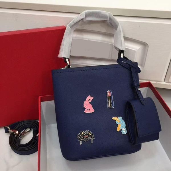 style famous design textured calf leather bucket fashion bag hand bags with oranments tote bag for women newbag555 dicky0750
style famous design textured calf leather bucket fashion bag hand bags with oranments tote bag for women newbag555 dicky0750